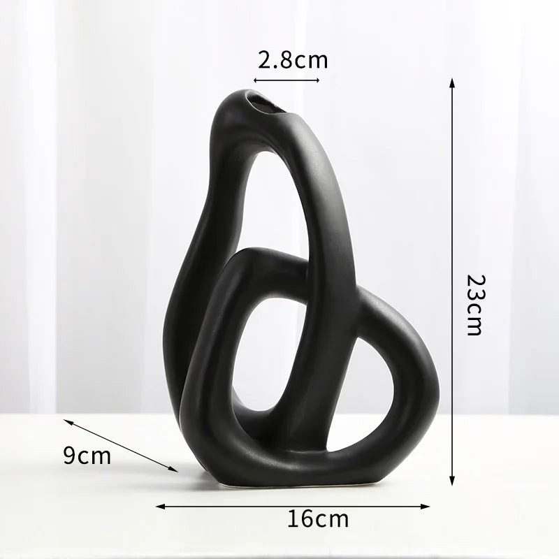 Nordic Ceramic Interlock Vase – Perfect for Bridal Showers, Weddings, Gifts, and Home Décor